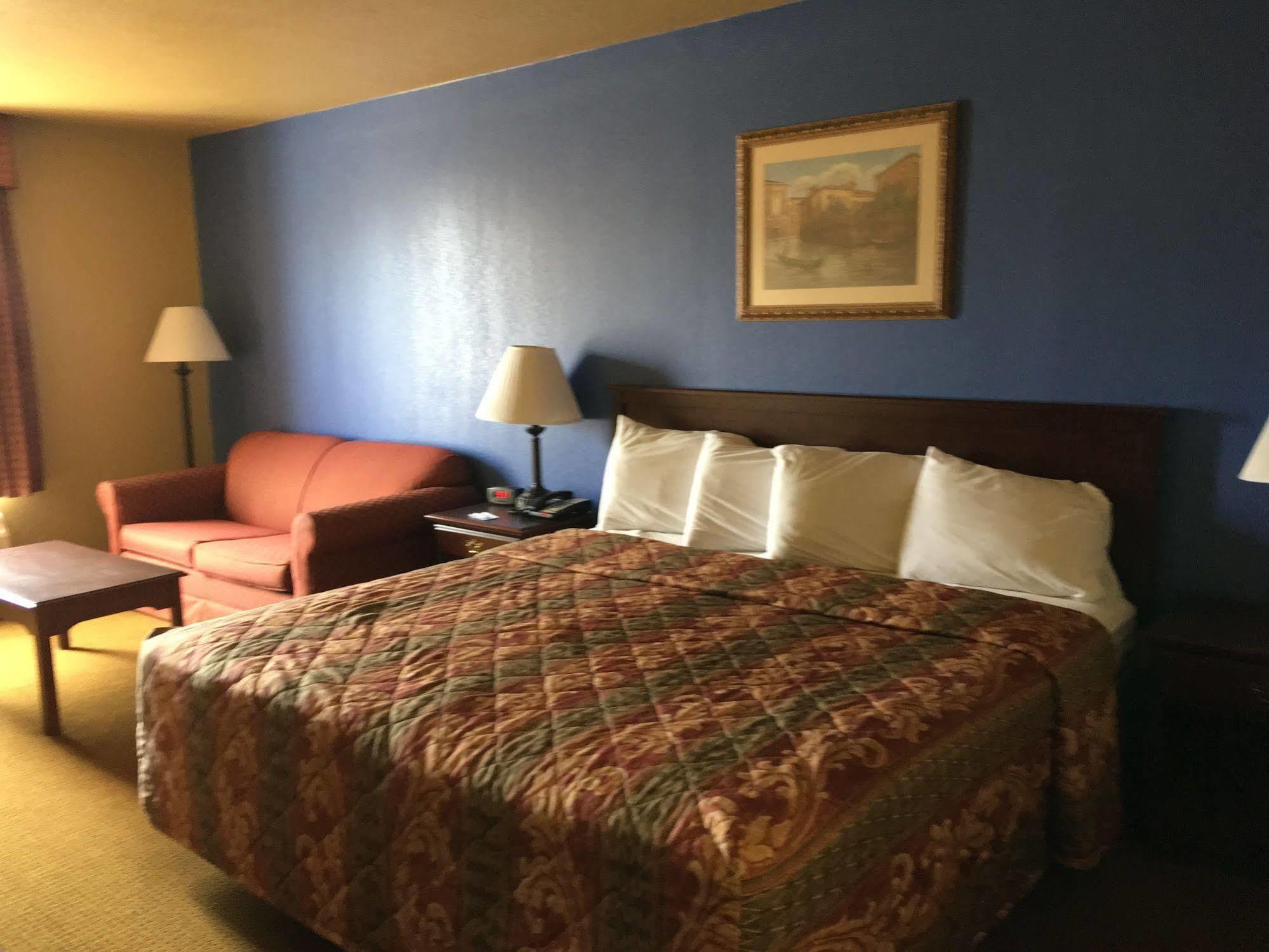 Econo Lodge Inn & Suites Greenbrier Luaran gambar